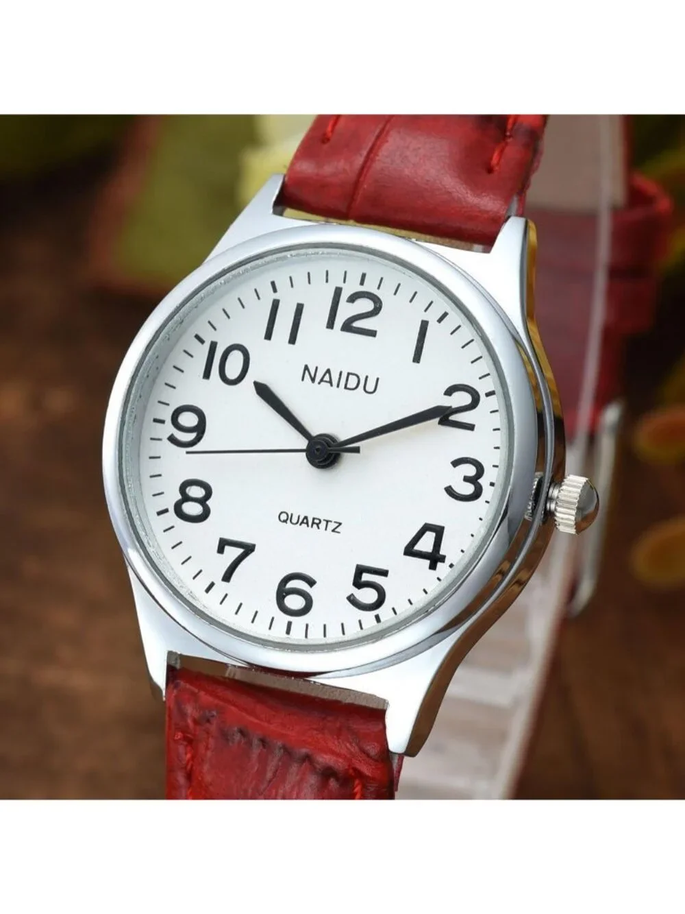 Women's Red Analog Quartz Leather Roman Numerals Casual Classic Wrist Watch - Picture 2 of 7